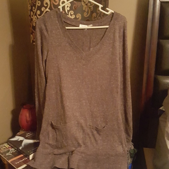 Blue Bird Sweaters - Pull over brown sweater